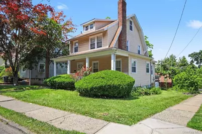 280 W Post Road, White Plains, NY 10606 - Photo 2