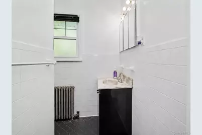 280 W Post Road, White Plains, NY 10606 - Photo 10