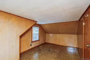 10 Laurel Rd, Ronkonkoma, NY 11779 - Photo 16