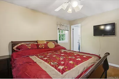 1 Saddle Lane, New City, NY 10956 - Photo 16