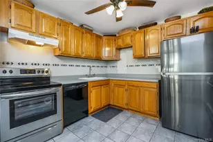 65 Club Ln, Levittown, NY 11756 - Photo 10