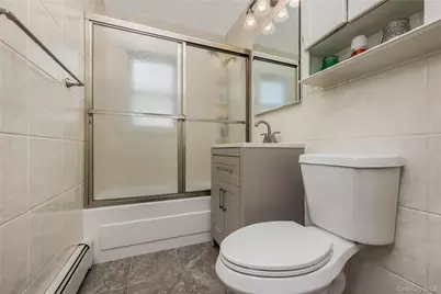 65 Club Lane, Levittown, NY 11756 - Photo 12
