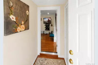 40 Emmett Terrace, New Rochelle, NY 10805 - Photo 4