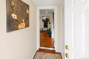 40 Emmett Terrace, New Rochelle, NY 10805 - Photo 4