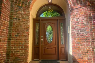 55 W Hartsdale Ave, Hartsdale, NY 10530 - Photo 2