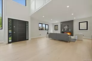24 Middle Ln, Westbury, NY 11590 - Photo 6