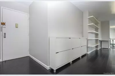 10 Cottage Place #11E, White Plains, NY 10601 - Photo 16