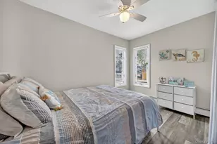 228 W Clearwater Rd, Lindenhurst, NY 11757 - Photo 8