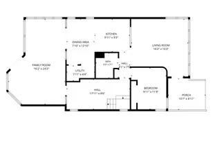 228 W Clearwater Rd, Lindenhurst, NY 11757 - Photo 32