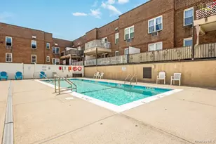 596 Broadway, Lynbrook, NY 11563 - Photo 18