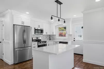 64 Cedar Drive, Bay Shore, NY 11706 - Photo 2