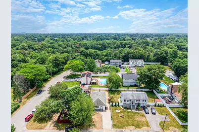 64 Cedar Drive, Bay Shore, NY 11706 - Photo 8