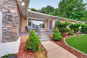 29 Brandy Ln, Wappingers Falls, NY 12590 - Photo 4