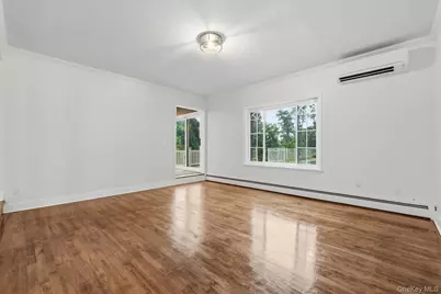 26 Sebastian Court, Hopewell Junction, NY 12533 - Photo 8
