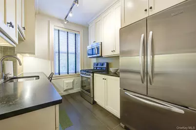 35-16 80th Street #3, Jackson Heights, NY 11372 - Photo 6