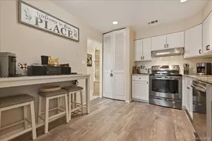 127 Laurel Ln, Wantagh, NY 11793 - Photo 14