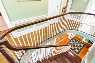21 Bayview Ave, Great Neck, NY 11021 - Photo 24
