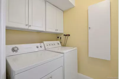 411 Albany Avenue #2, Kingston, NY 12401 - Photo 4