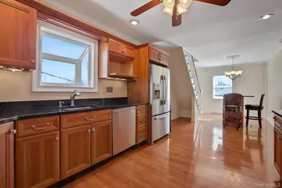 411 Albany Avenue #2, Kingston, NY 12401 - Photo 8
