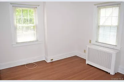 53 Ogden Avenue, White Plains, NY 10605 - Photo 14