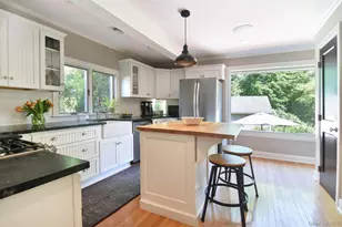 19 Bayberry St, Bronxville, NY 10708 - Photo 12
