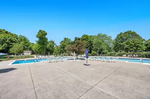 703 Drew Dr, Saint James, NY 11780 - Photo 32