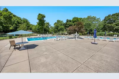 703 Drew Drive #D7, Saint James, NY 11780 - Photo 30