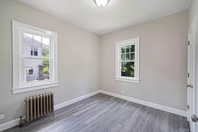 44 Elizabeth Avenue, Smithtown, NY 11787 - Photo 16