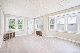 44 Elizabeth Ave, Smithtown, NY 11787 - Photo 6