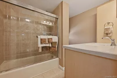 1022 White Birch Lane, Wantagh, NY 11793 - Photo 22