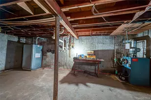 53 N 1st St, Deer Park, NY 11729 - Photo 12