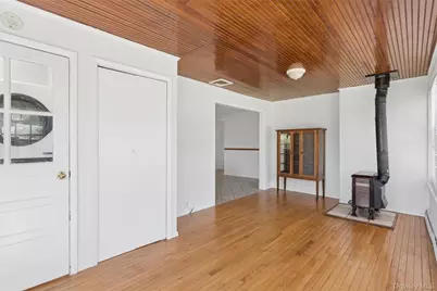 9 7th Street, Jamesport, NY 11947 - Photo 16