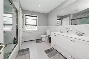 663 Arthur St, Baldwin, NY 11510 - Photo 10