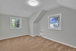 863 Prospect Ave, Westbury, NY 11590 - Photo 20