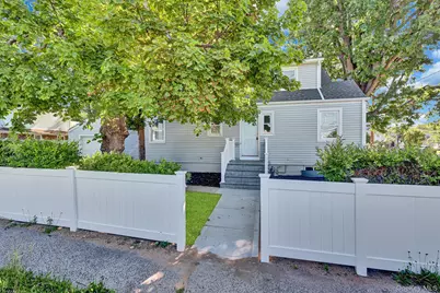 863 Prospect Avenue, Westbury, NY 11590 - Photo 30
