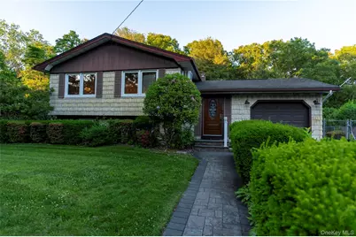 95 Haven Avenue, Ronkonkoma, NY 11779 - Photo 20