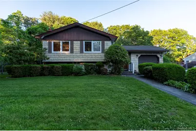 95 Haven Avenue, Ronkonkoma, NY 11779 - Photo 1