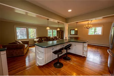 95 Haven Avenue, Ronkonkoma, NY 11779 - Photo 4