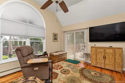 2163 Spruce Street, Wantagh, NY 11793 - Photo 10