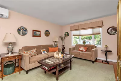 2163 Spruce Street, Wantagh, NY 11793 - Photo 4