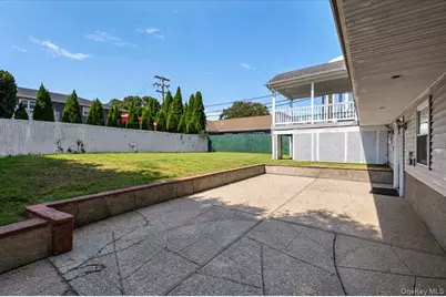 16 Taft Avenue, Bethpage, NY 11714 - Photo 34