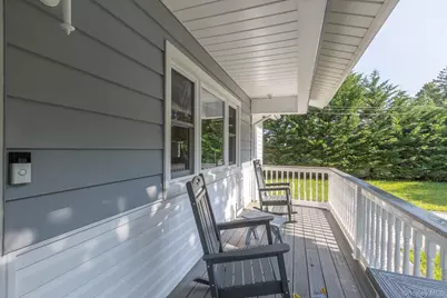276 Parkway Drive, Calverton, NY 11933 - Photo 6