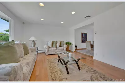 100 Neptune Avenue, New Rochelle, NY 10805 - Photo 4