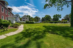68 Nassau Rd, Huntington, NY 11743 - Photo 32