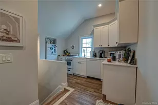 68 Nassau Rd, Huntington, NY 11743 - Photo 12