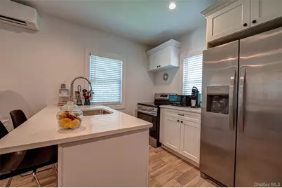 68 Nassau Road, Huntington, NY 11743 - Photo 20
