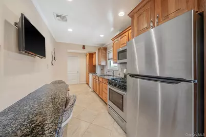 52 Eastlake Avenue, Massapequa Park, NY 11762 - Photo 10