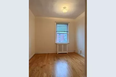 7731 166th Street, Fresh Meadows, NY 11366 - Photo 8