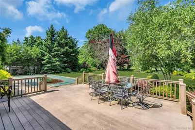 34 Aberdeen Road, Smithtown, NY 11787 - Photo 30