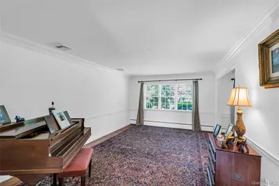 34 Aberdeen Road, Smithtown, NY 11787 - Photo 14
